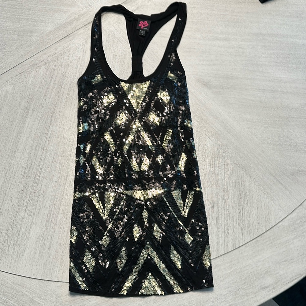 2B Bebe sequined racer back tank small - Picture 1 of 3